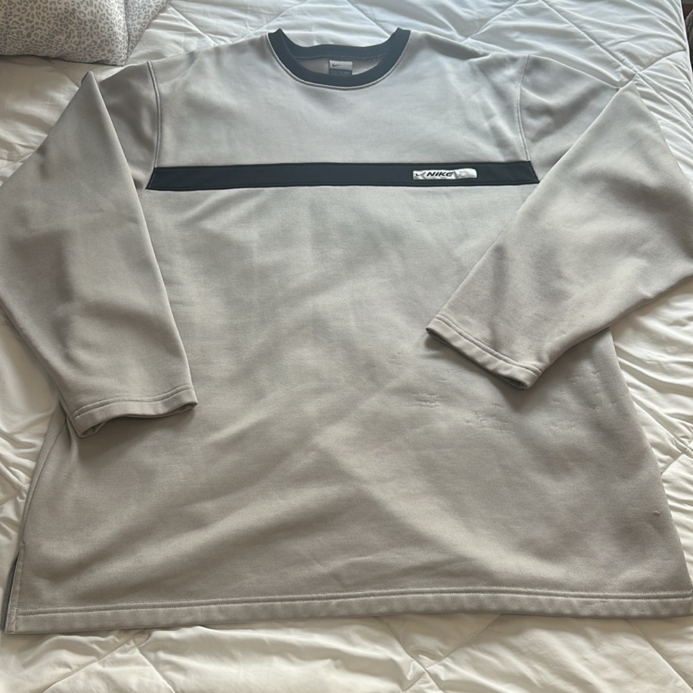 Nike - Picture 4 of 7